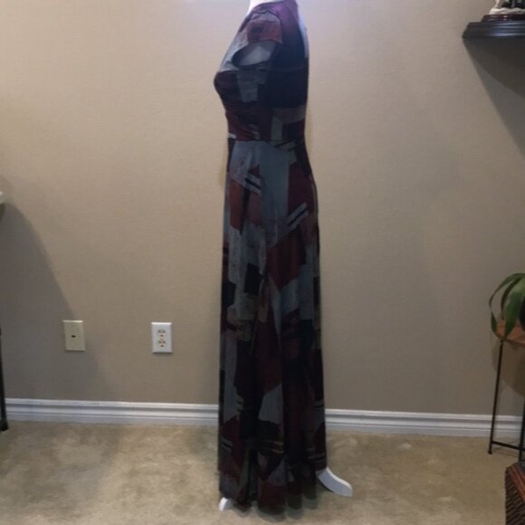 OLIVIA MATTHEWS Burgundy and Gray Patchwork Fit & Flare Maxi Dress-Size S - Picture 3 of 13